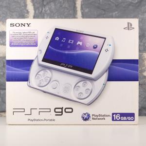 PSP Go (Pearl White) (01)